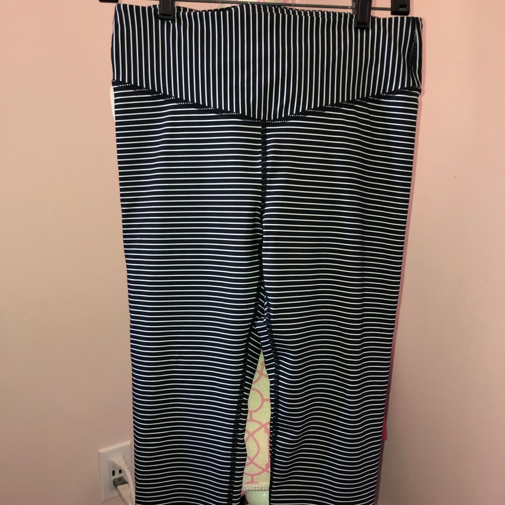 GAP FIT ATHLETIC LEGGINGS